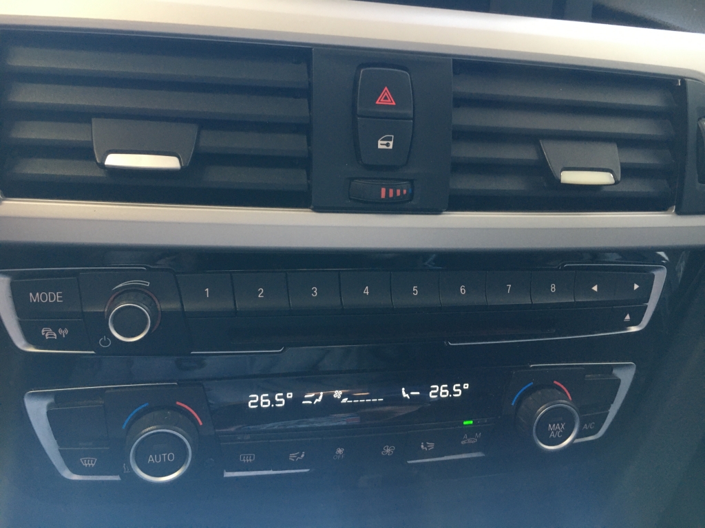 BMW 318 2.0 D 150CV BMW 318 2.0 D 150CV