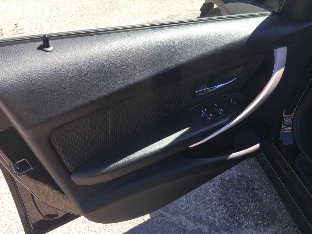 BMW 318 2.0 D 150CV BMW 318 2.0 D 150CV