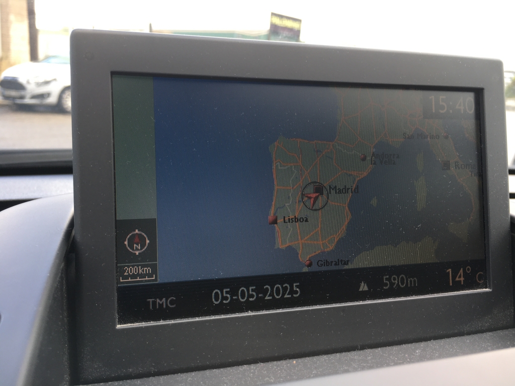 PEUGEOT 5008 1.6 HDI 110CV 7 AUT 7 PLAZAS PEUGEOT 5008 1.6 HDI 110CV 7 AUT 7 PLAZAS