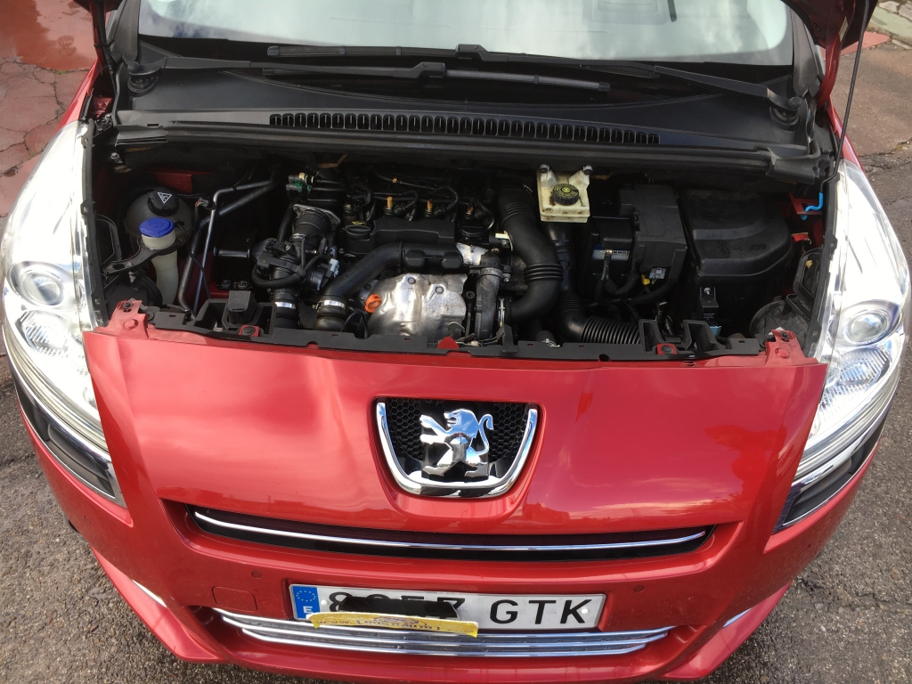 PEUGEOT 5008 1.6 HDI 110CV 7 AUT 7 PLAZAS PEUGEOT 5008 1.6 HDI 110CV 7 AUT 7 PLAZAS