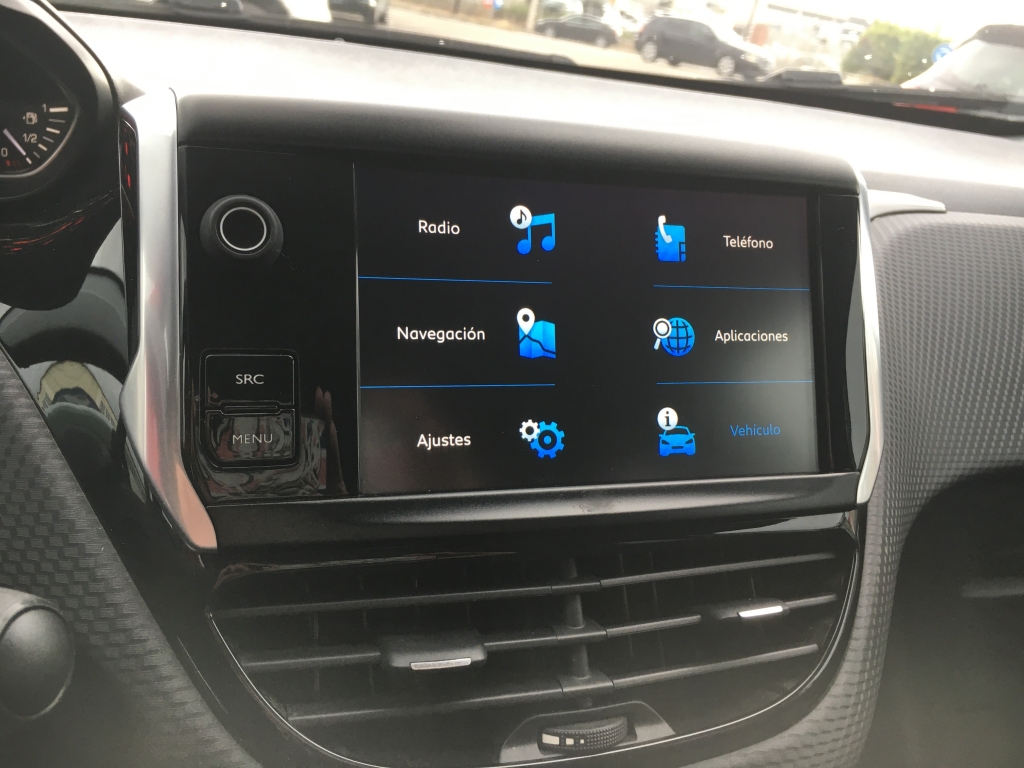 PEUGEOT 2008 1.2 INY 110CV AUT