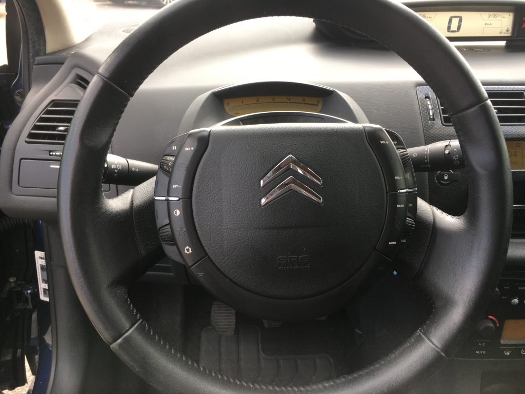 CITROEN C-4 1.6 HDI 110CV