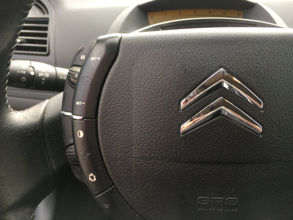 CITROEN C-4 1.6 HDI 110CV