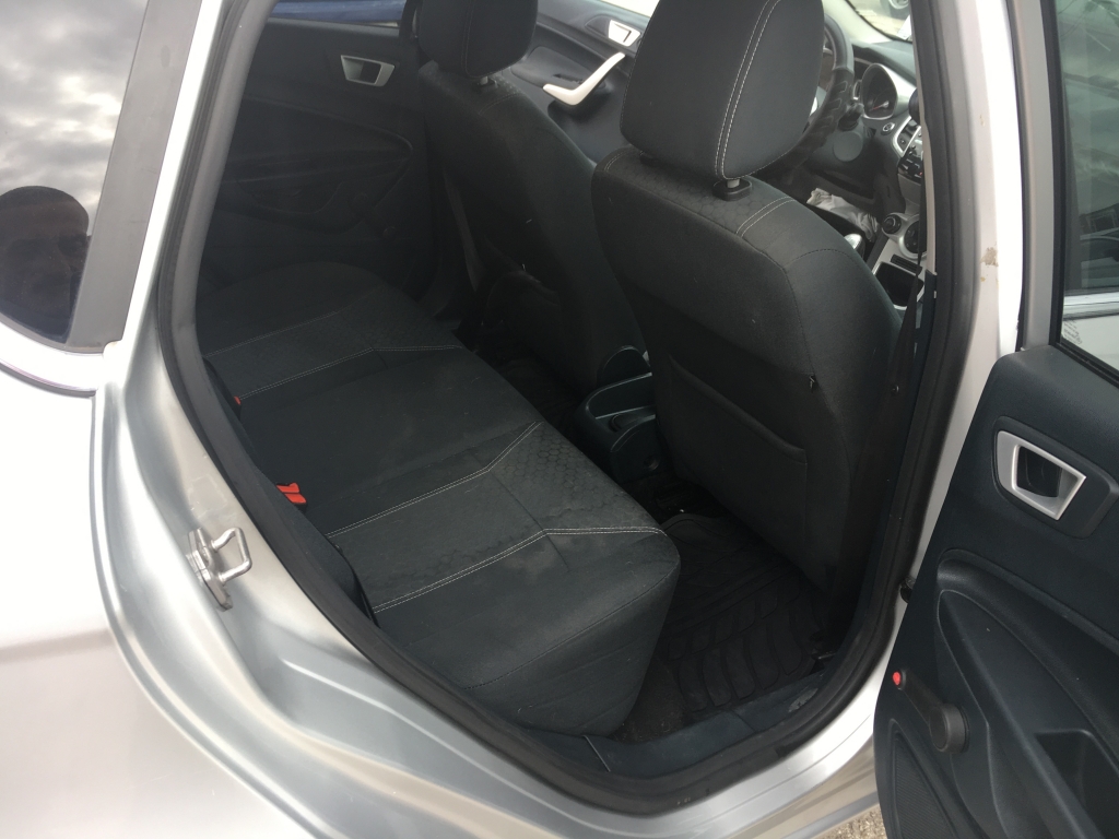FORD FIESTA 1.6 INY 120CV FORD FIESTA 1.6 INY 120CV