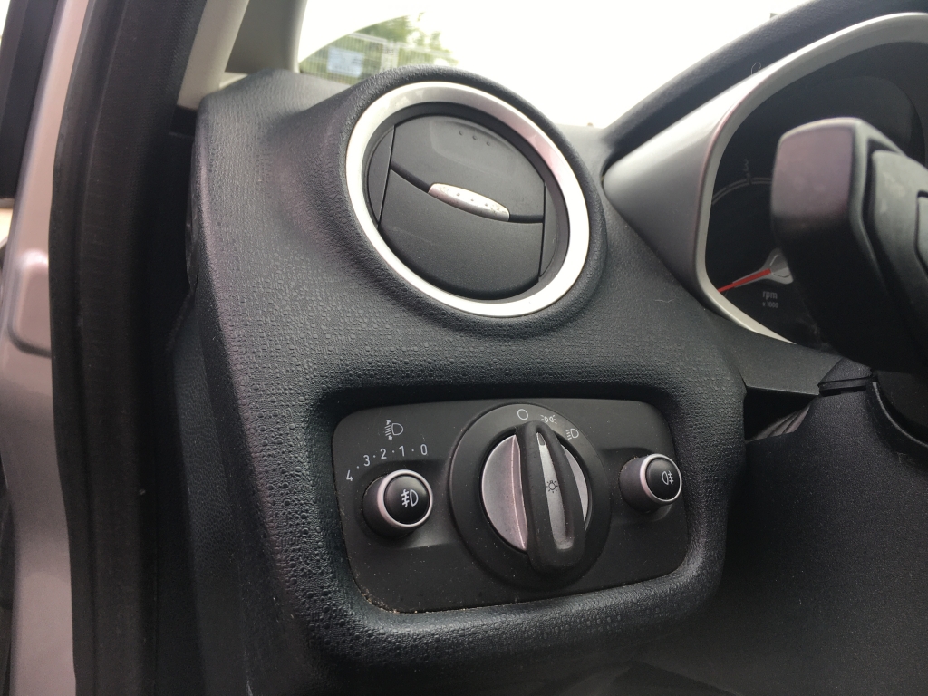 FORD FIESTA 1.6 INY 120CV FORD FIESTA 1.6 INY 120CV