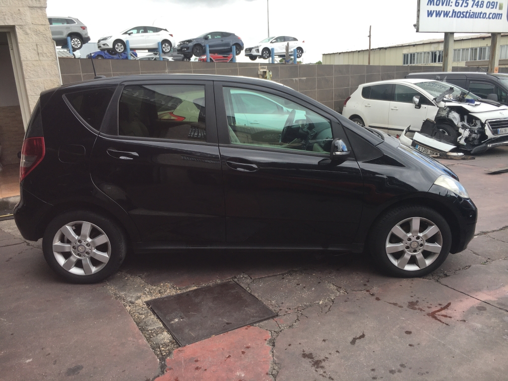 MERCEDES BENZ CLASE A-180 CDI 2.0 110CV AUT MERCEDES BENZ CLASE A-180 CDI 2.0 110CV AUT