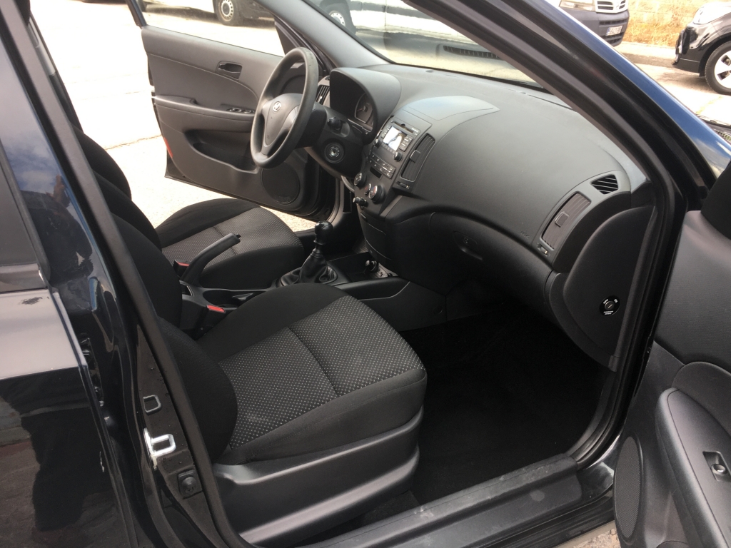 HYUNDAI I-30 1.6 D 90CV