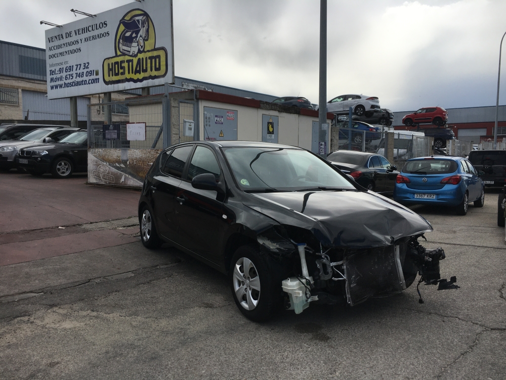 HYUNDAI I-30 1.6 D 90CV HYUNDAI I-30 1.6 D 90CV