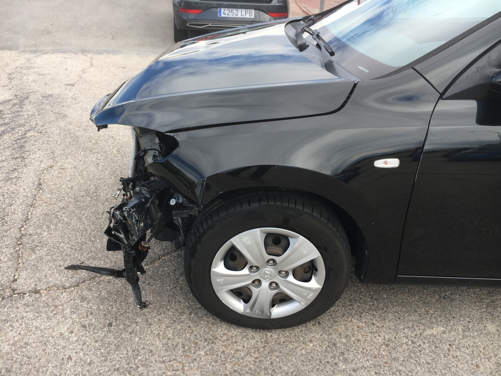 HYUNDAI I-30 1.6 D 90CV