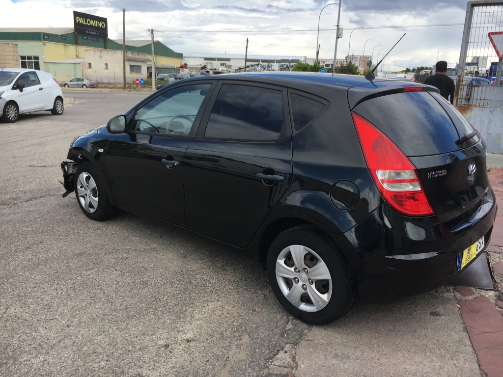 HYUNDAI I-30 1.6 D 90CV