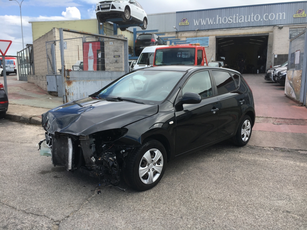 HYUNDAI I-30 1.6 D 90CV