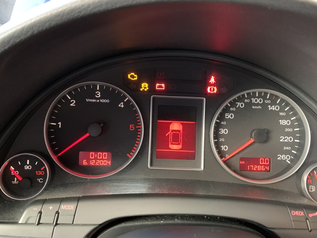 AUDI A4 2.0 TDI 140CV