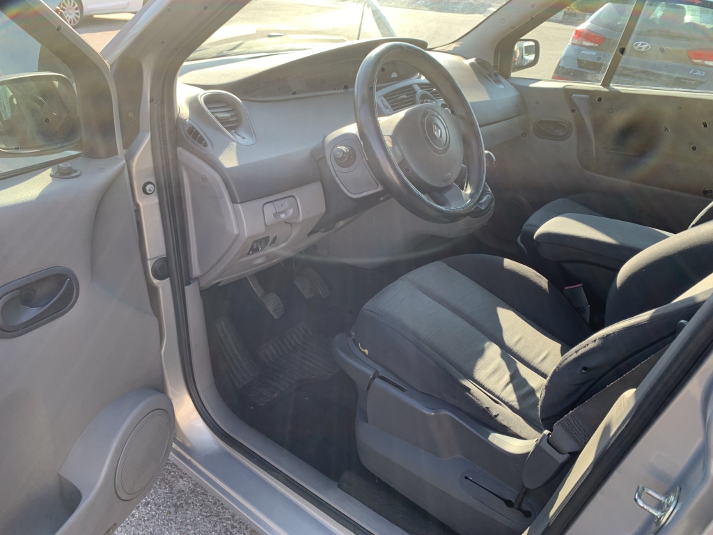 RENAULT SCENIC 1.9 DCI 120CV 7 PLAZAS