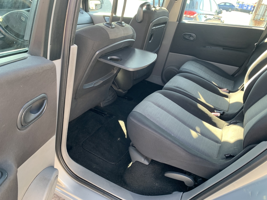 RENAULT SCENIC 1.9 DCI 120CV 7 PLAZAS