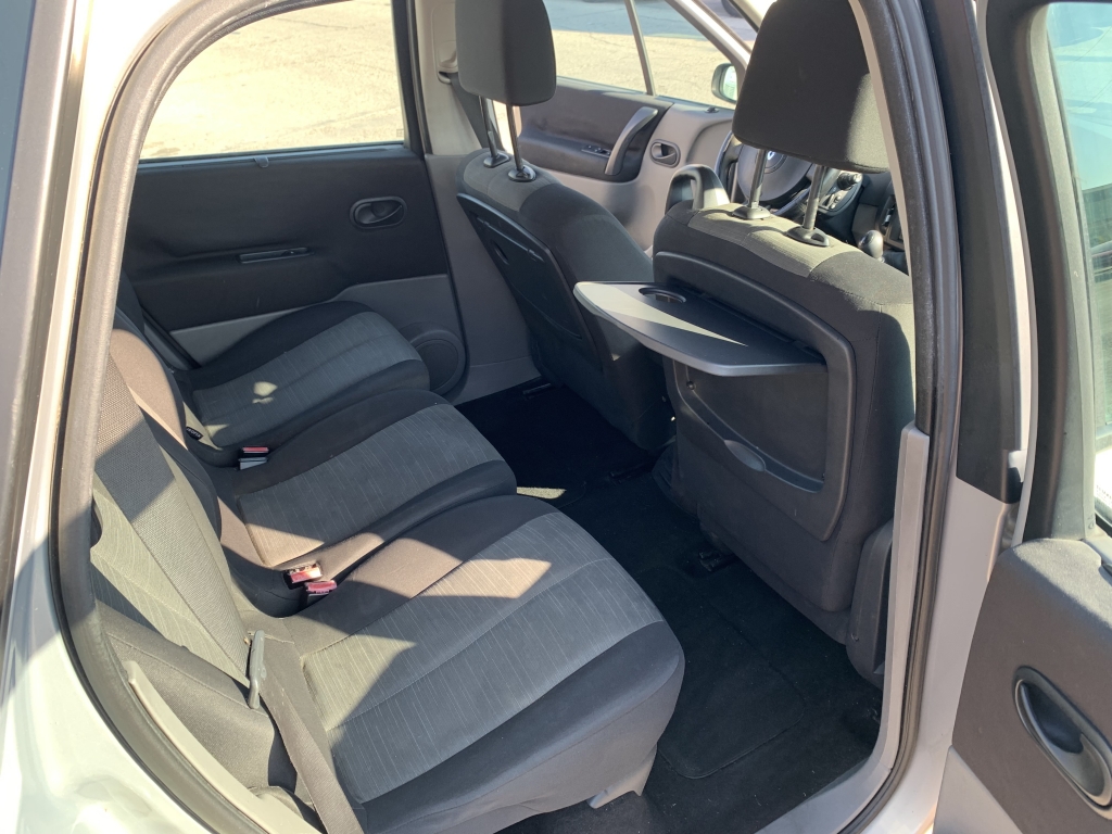 RENAULT SCENIC 1.9 DCI 120CV 7 PLAZAS