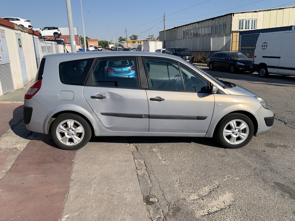 RENAULT SCENIC 1.9 DCI 120CV 7 PLAZAS