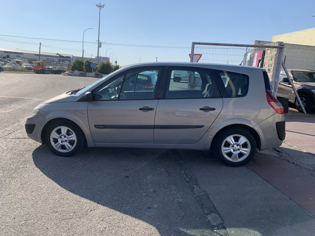 RENAULT SCENIC 1.9 DCI 120CV 7 PLAZAS