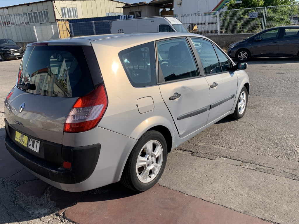 RENAULT SCENIC 1.9 DCI 120CV 7 PLAZAS