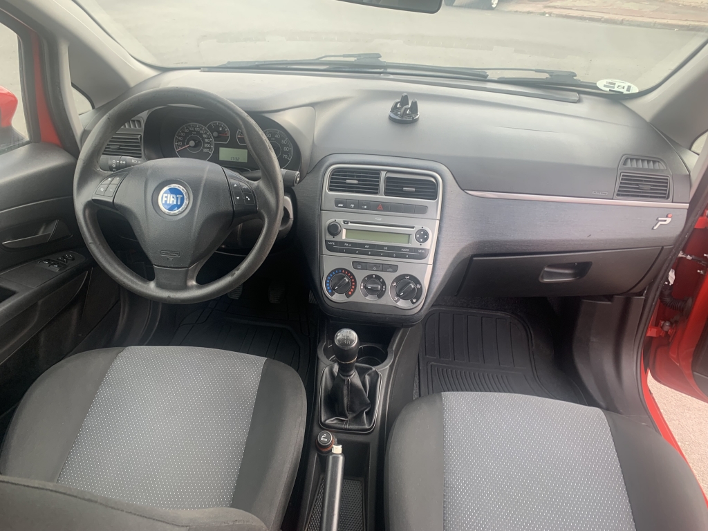 FIAT PUNTO 1.3 D 82CV FIAT PUNTO 1.3 D 82CV