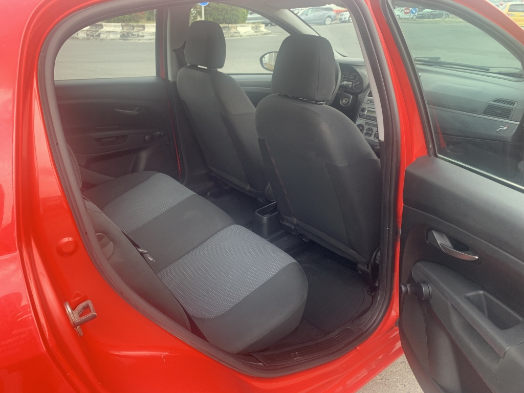 FIAT PUNTO 1.3 D 82CV