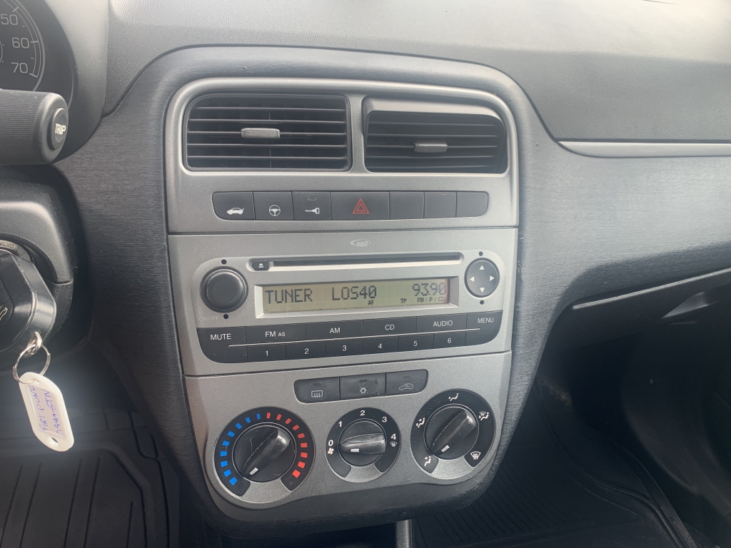 FIAT PUNTO 1.3 D 82CV