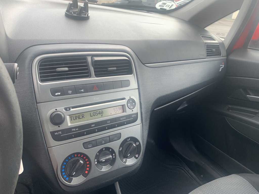 FIAT PUNTO 1.3 D 82CV