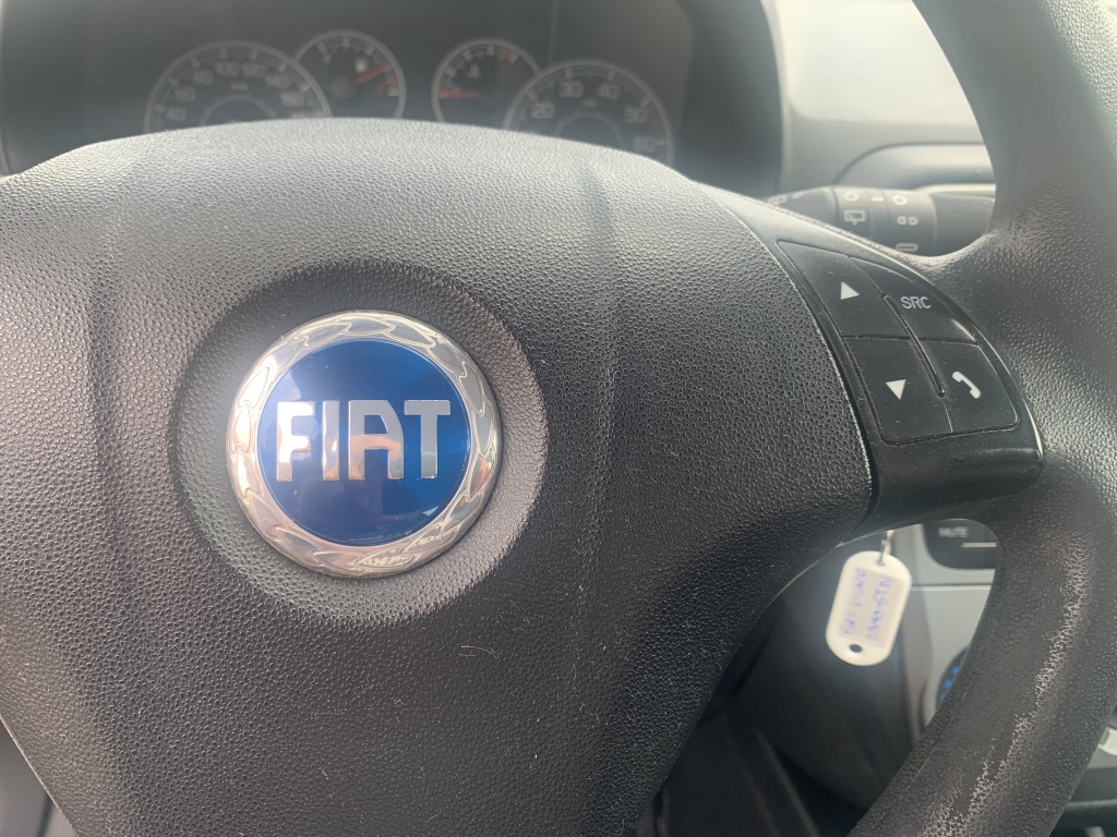 FIAT PUNTO 1.3 D 82CV