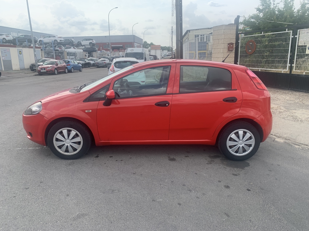 FIAT PUNTO 1.3 D 82CV