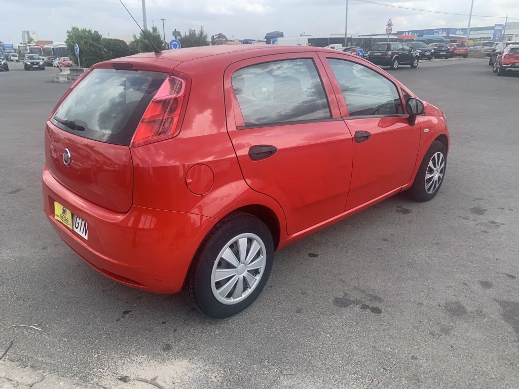 FIAT PUNTO 1.3 D 82CV