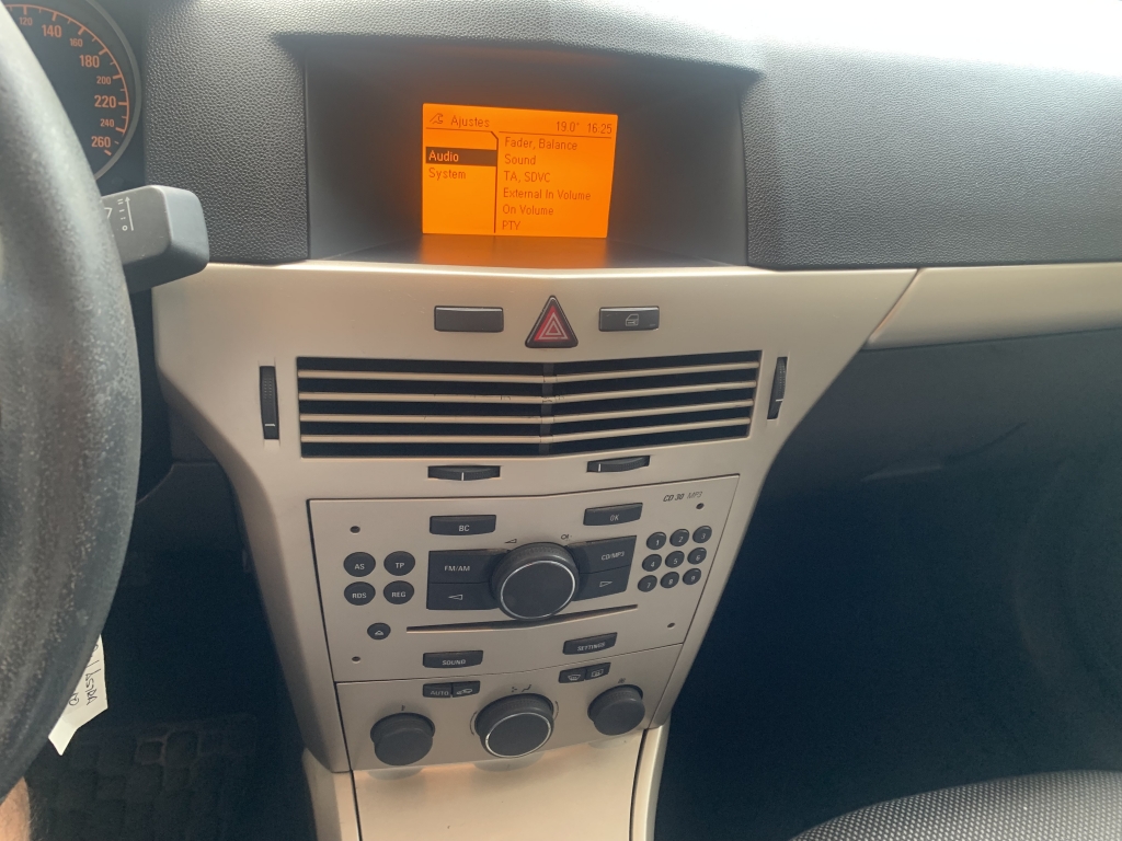 OPEL ASTRA 1.6 INY 115CV OPEL ASTRA 1.6 INY 115CV