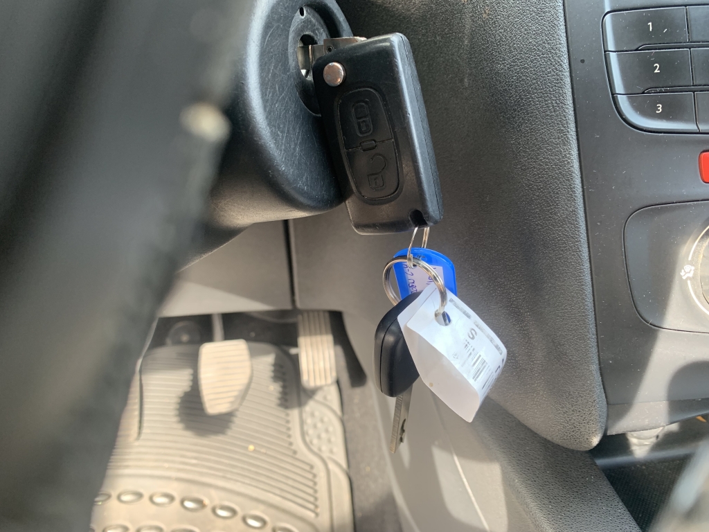 CITROEN C-4 1.6 HDI 92CV