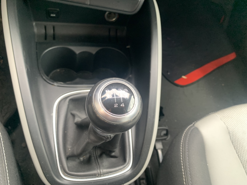 AUDI A1 1.6 TDI 105CV S-LINE