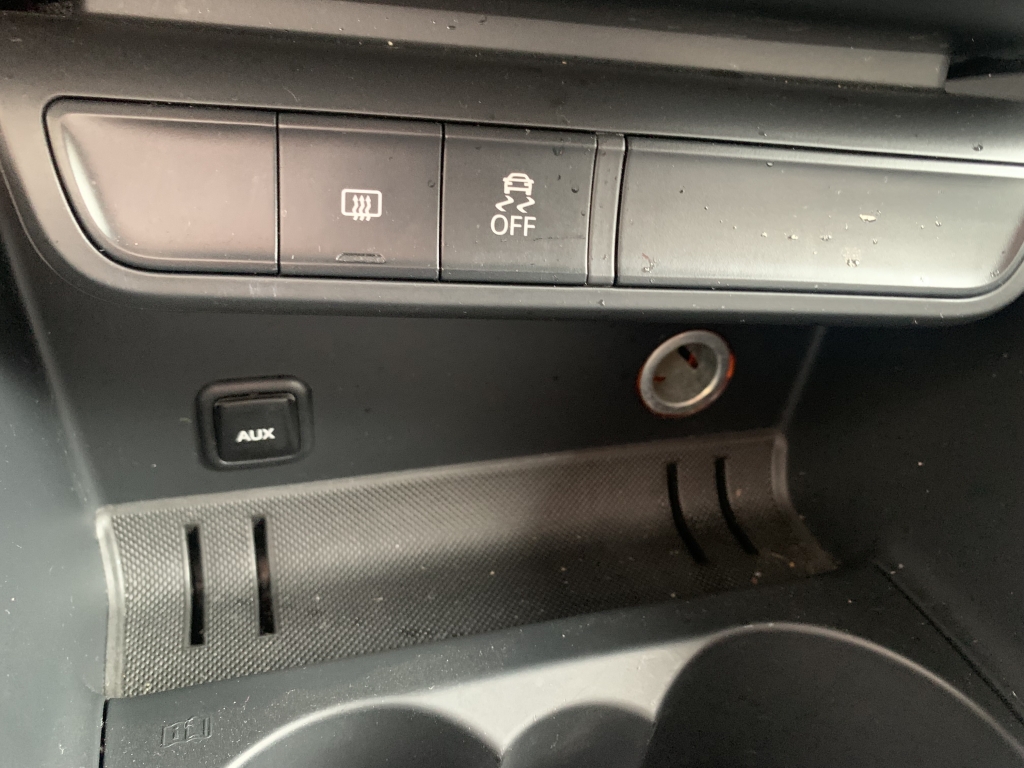 AUDI A1 1.6 TDI 105CV S-LINE