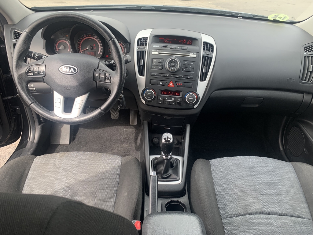 KIA CEED 1.6 CRDI 90CV KIA CEED 1.6 CRDI 90CV