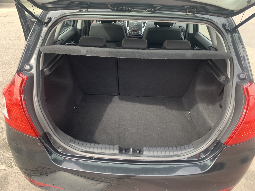 KIA CEED 1.6 CRDI 90CV KIA CEED 1.6 CRDI 90CV