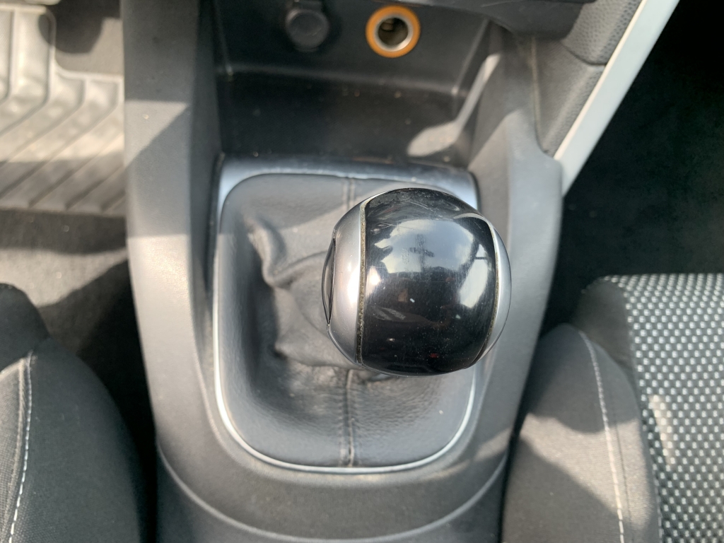 CITROEN DS4 1.6 HDI 112CV CITROEN DS4 1.6 HDI 112CV