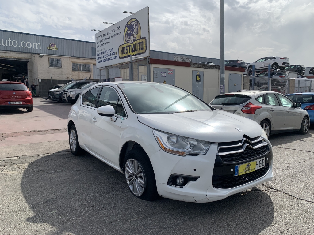 CITROEN DS4 1.6 HDI 112CV CITROEN DS4 1.6 HDI 112CV