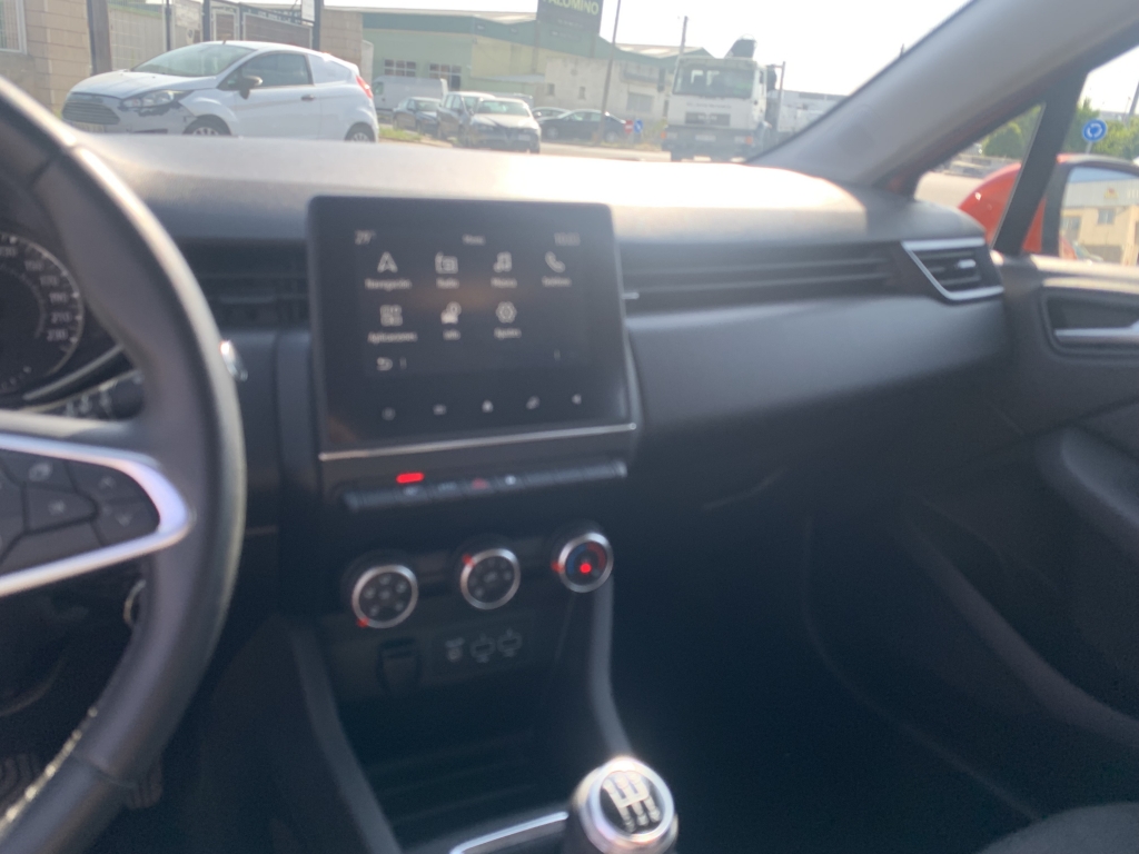 RENAULT CLIO 1.0 INY 100CV