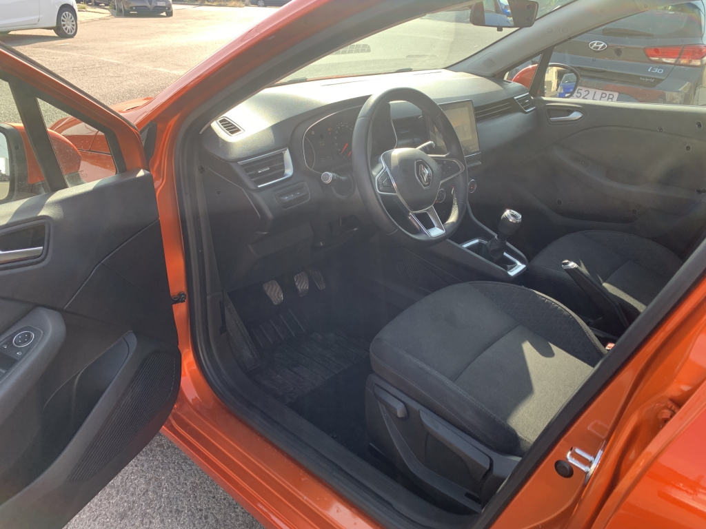 RENAULT CLIO 1.0 INY 100CV