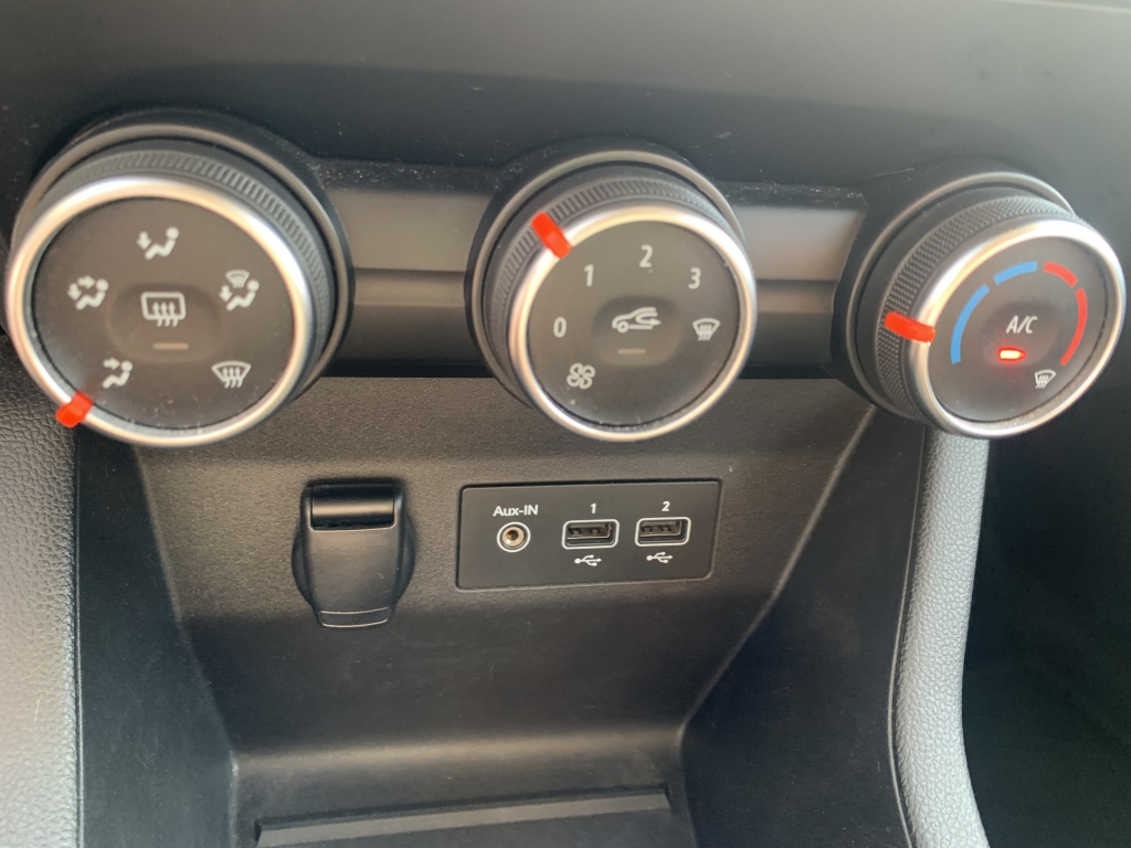 RENAULT CLIO 1.0 INY 100CV