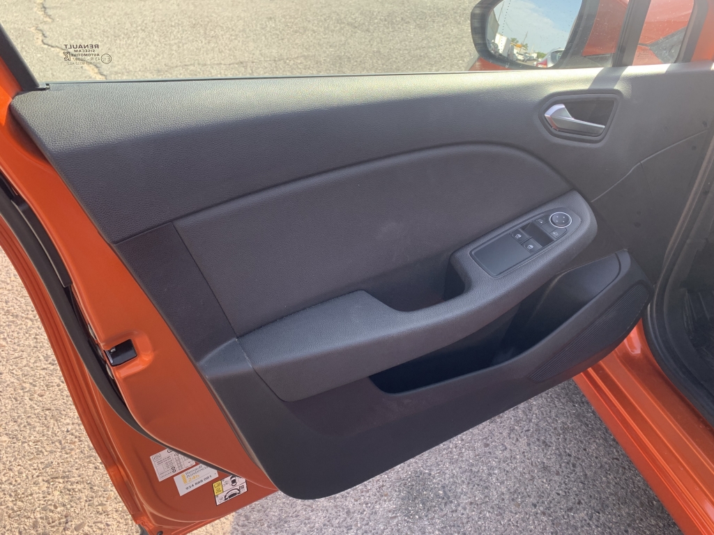 RENAULT CLIO 1.0 INY 100CV