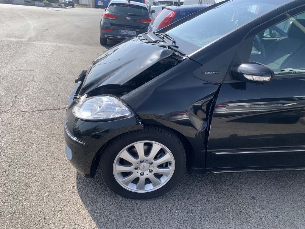 MERCEDES BENZ CLASE A-200 2.0 CDI 140CV AUT