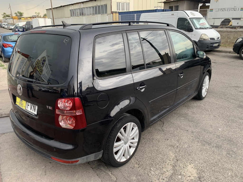 VOLKSWAGEN TOURAN 1.4 TSI 140CV