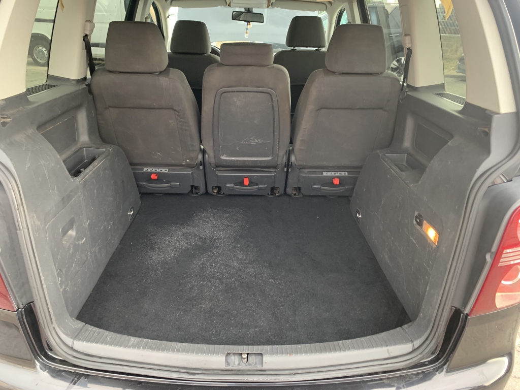 VOLKSWAGEN TOURAN 1.4 TSI 140CV