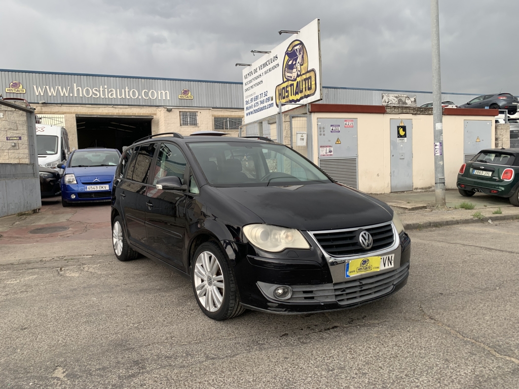 VOLKSWAGEN TOURAN 1.4 TSI 140CV