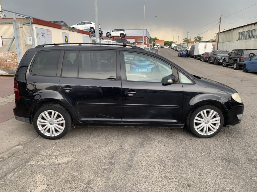 VOLKSWAGEN TOURAN 1.4 TSI 140CV