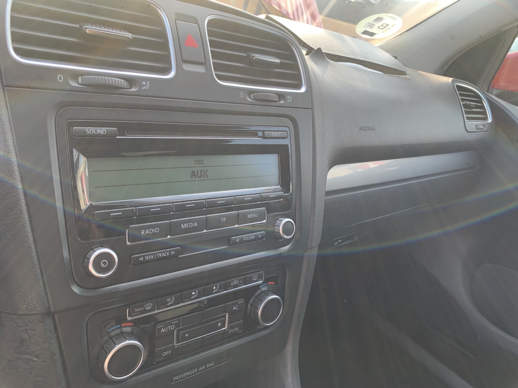 VOLKSWAGEN GOLF 2.0 TDI 110CV
