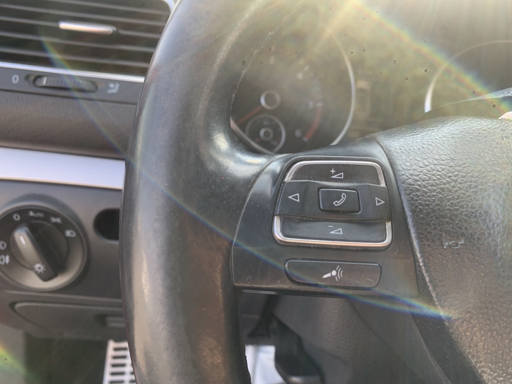 VOLKSWAGEN GOLF 2.0 TDI 110CV