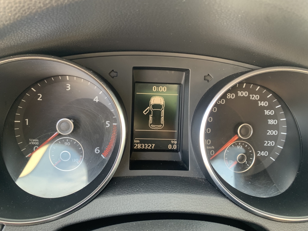 VOLKSWAGEN GOLF 2.0 TDI 110CV