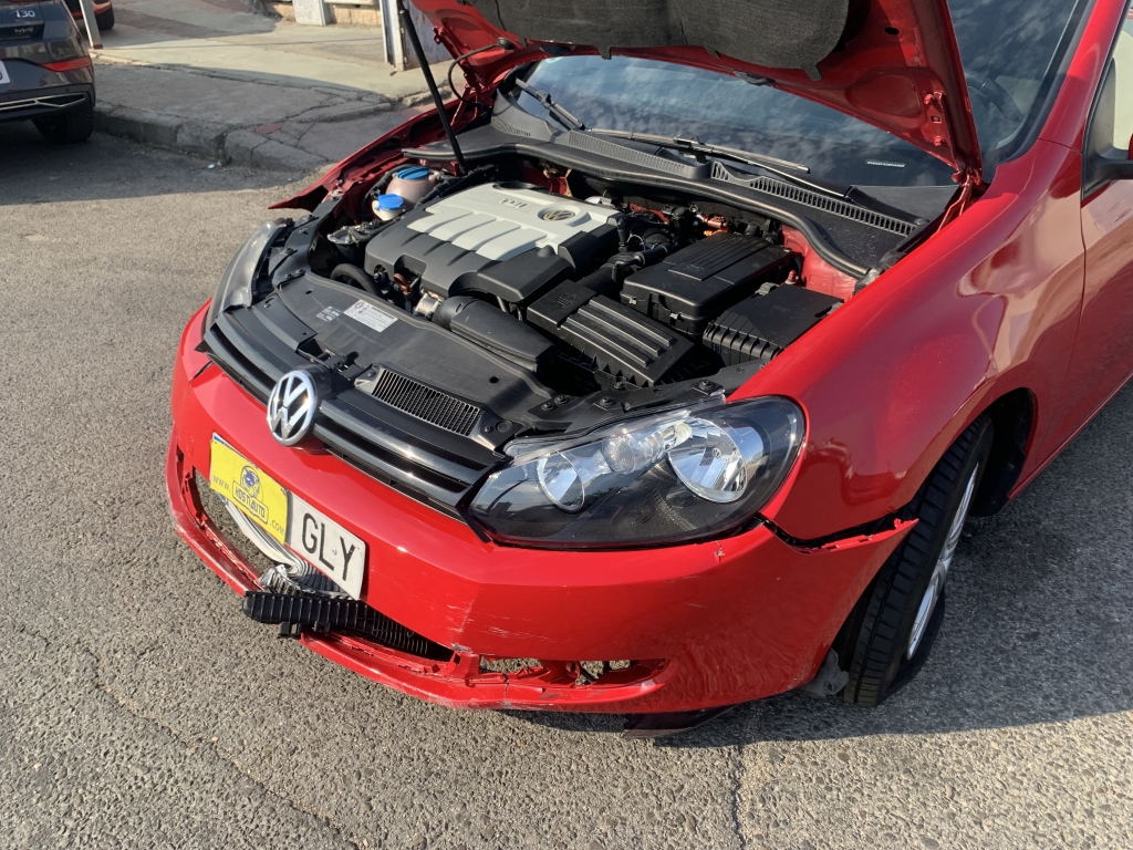 VOLKSWAGEN GOLF 2.0 TDI 110CV